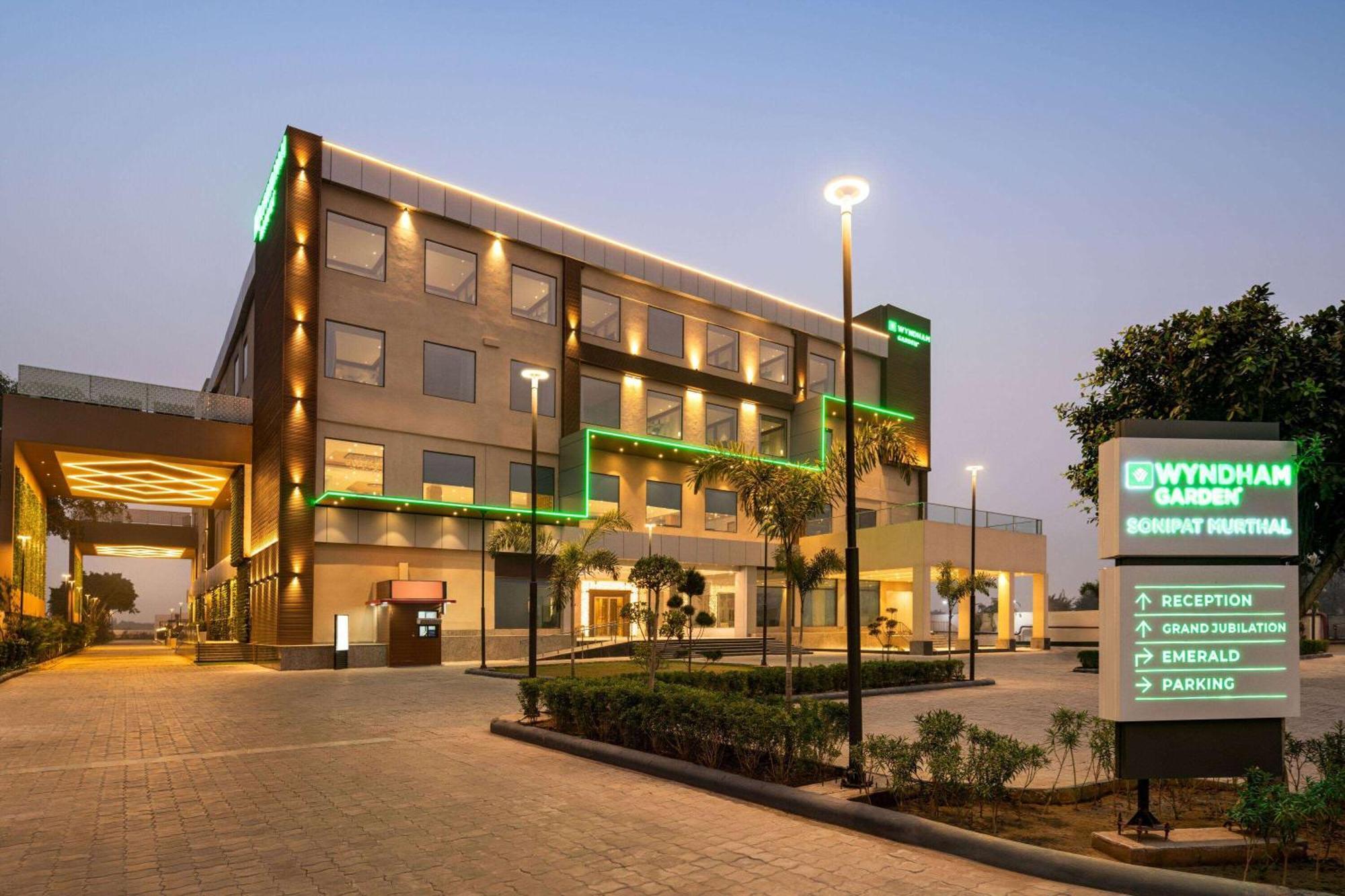 Wyndham Garden Sonipat Murthal Exterior photo